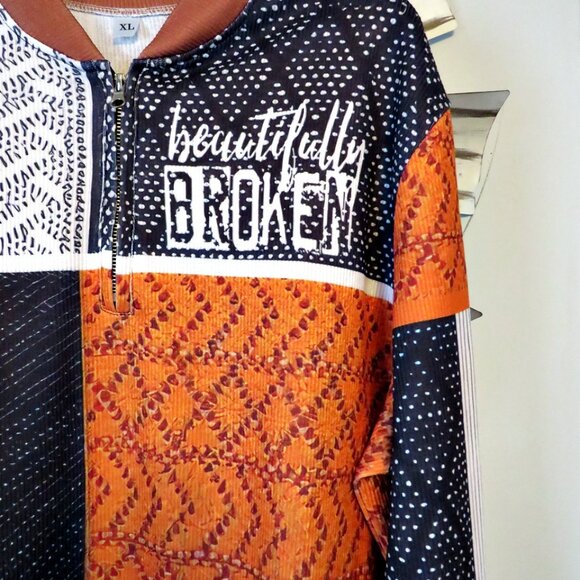 🎄NWOT Beautifully Broken Quarter Zip Unisex Shirt Size XL‎ - Picture 4 of 6